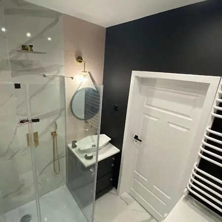 Apartament Glamour Szklane Tarasy St55 아파트